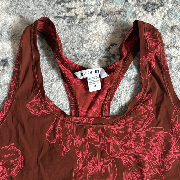 Athleta Ultimate Scoop Tank - Picture 2 of 7